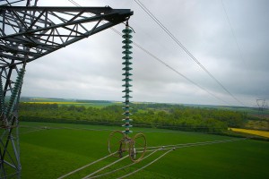 photo et observation aérienne pour inspection d'un pylône RTE par drone