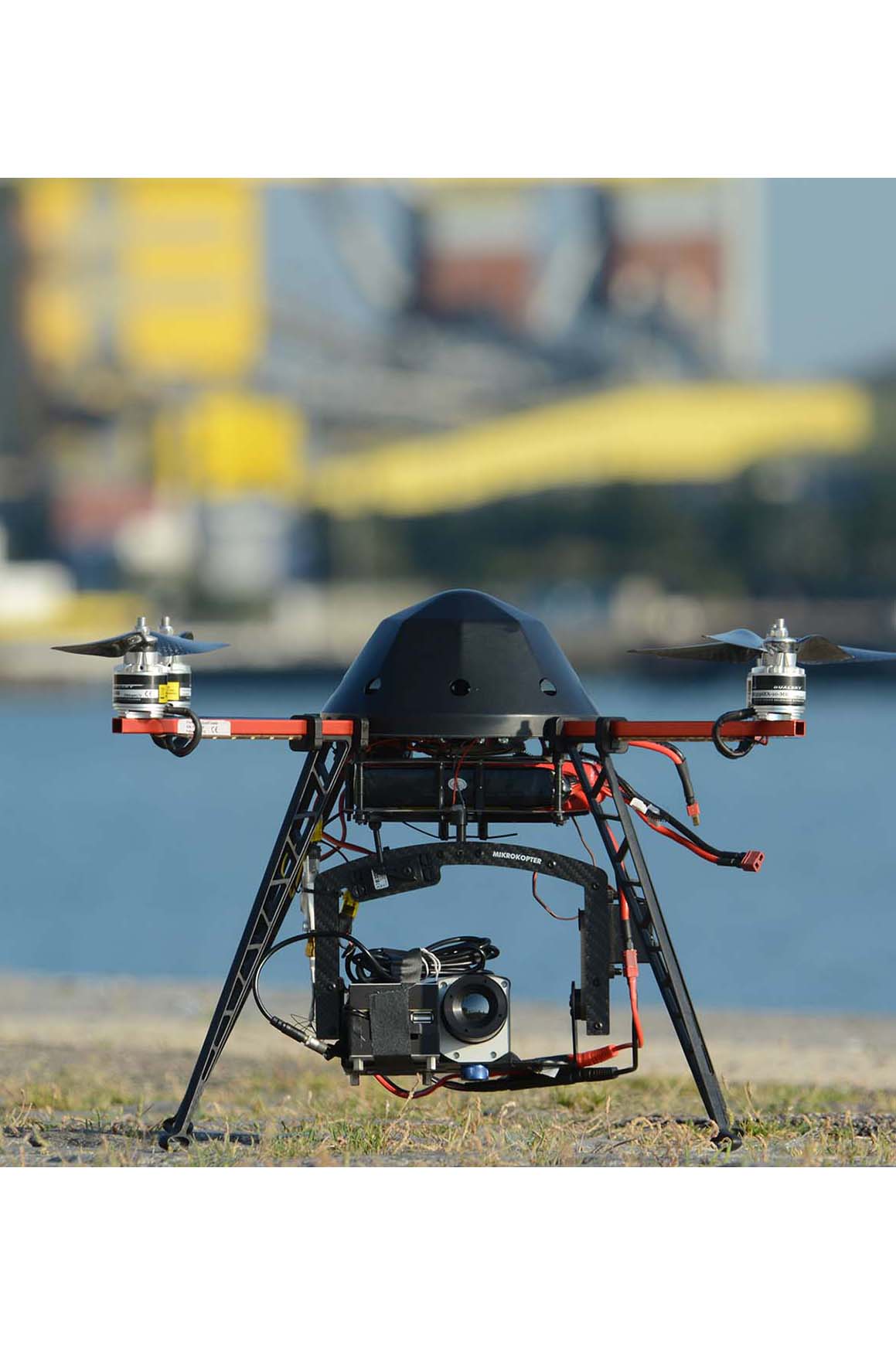 inspection-thermique-aerienne-drone-quadricopter-technivue