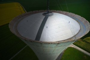 photo-observation-aerienne-chateau-eau-drone-inspection-technivue